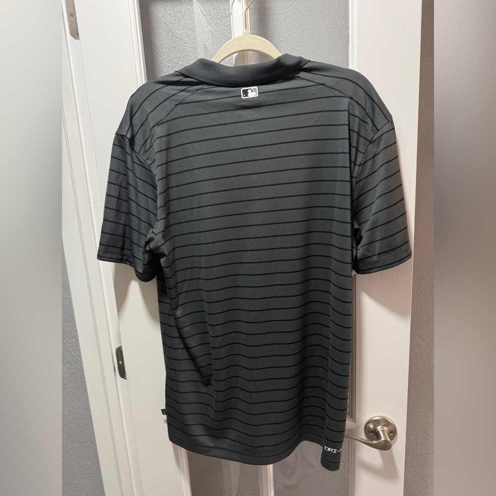NWT Nike Men's White Sox Charcoal Striped Polo Shirt - Picture 7 of 7